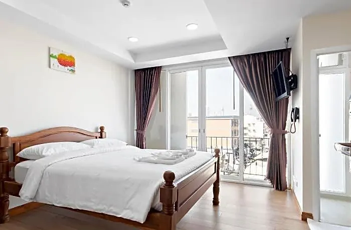Standard Double Bed فندق
