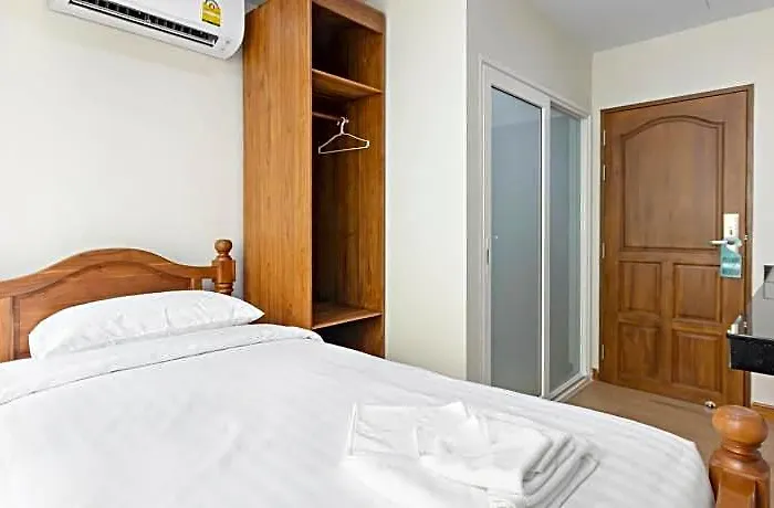 Standard Double Bed فندق